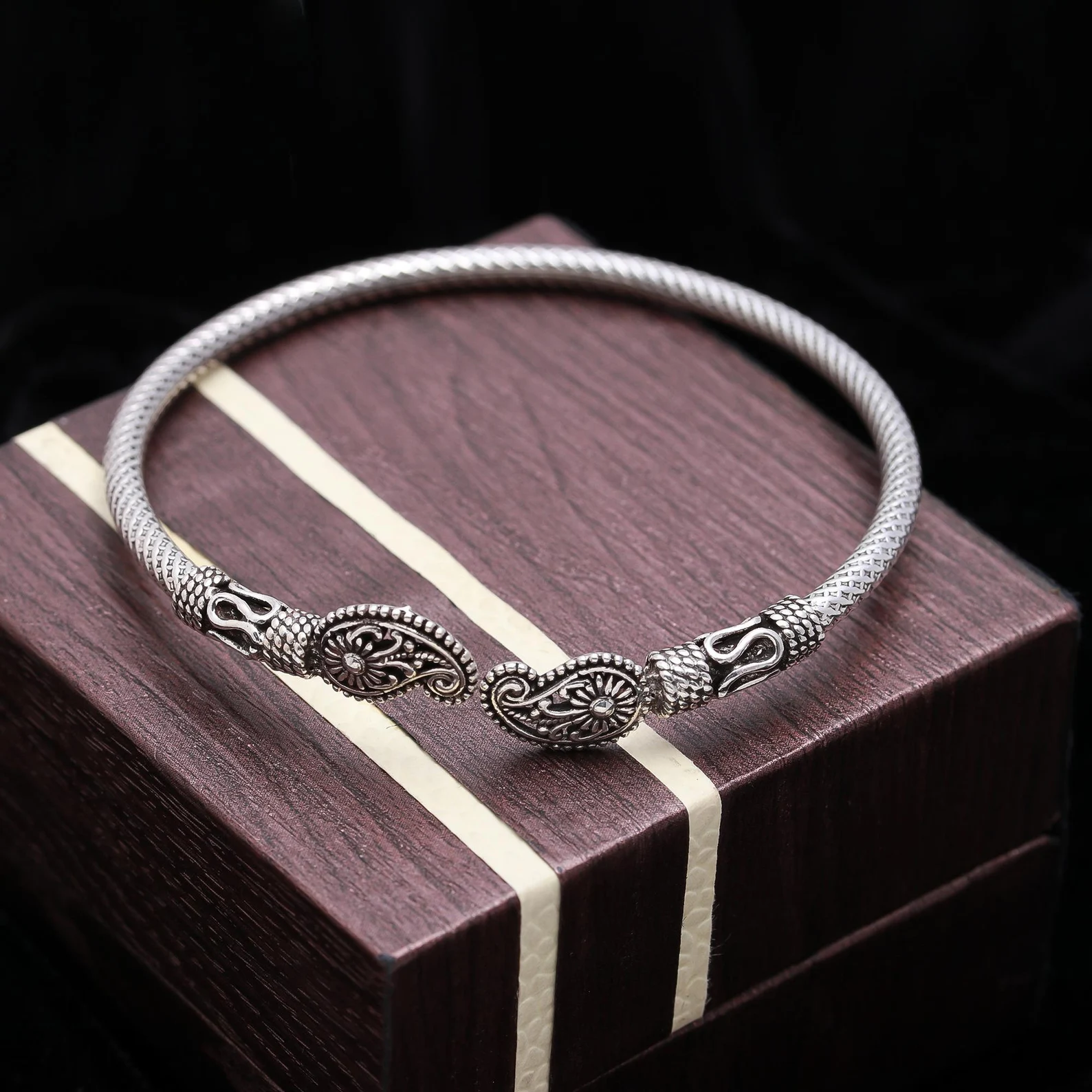 Classic Silver Bangle Bracelet for Woman, Cuff Bracelet,3.2 MM Solid 925 Sterling Silver Handmade Bracelet