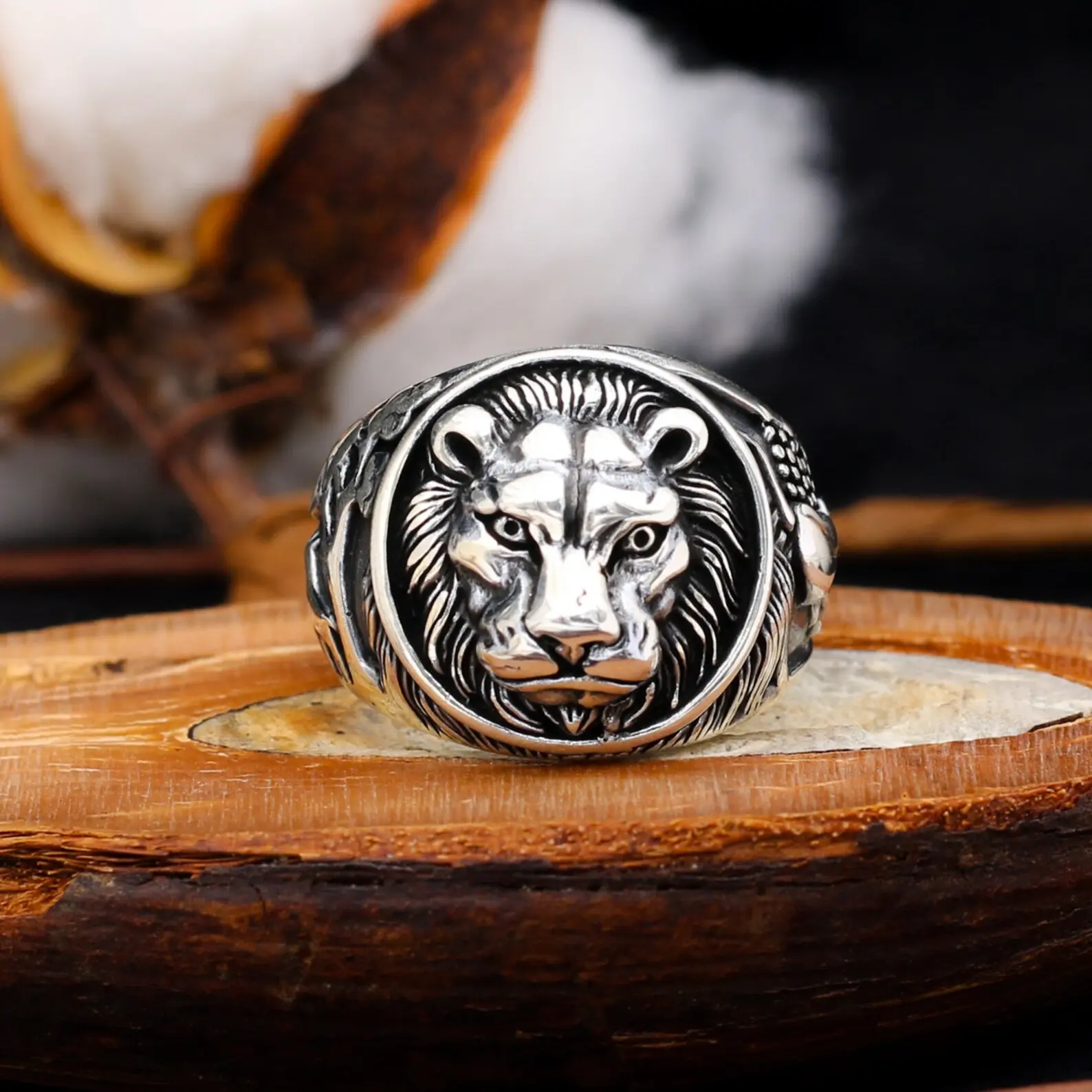 Men's and Women's Rings, S925 Silver Lion King Head Ring